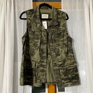 Camo vest